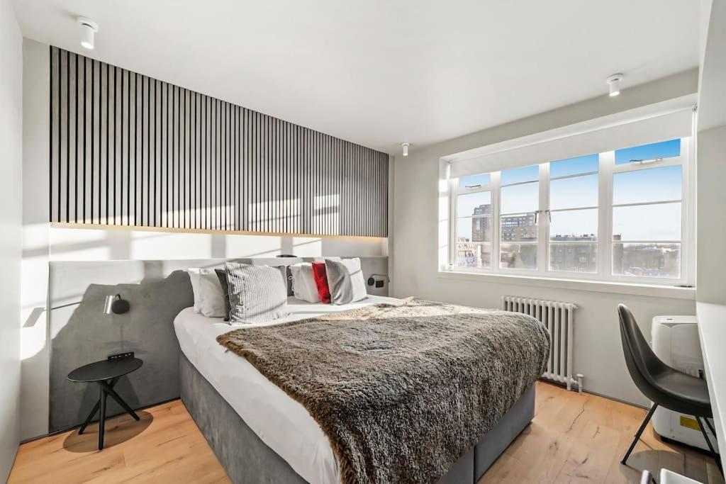 Luxury Kensington Flat With Terrace And Ac Apartment London
