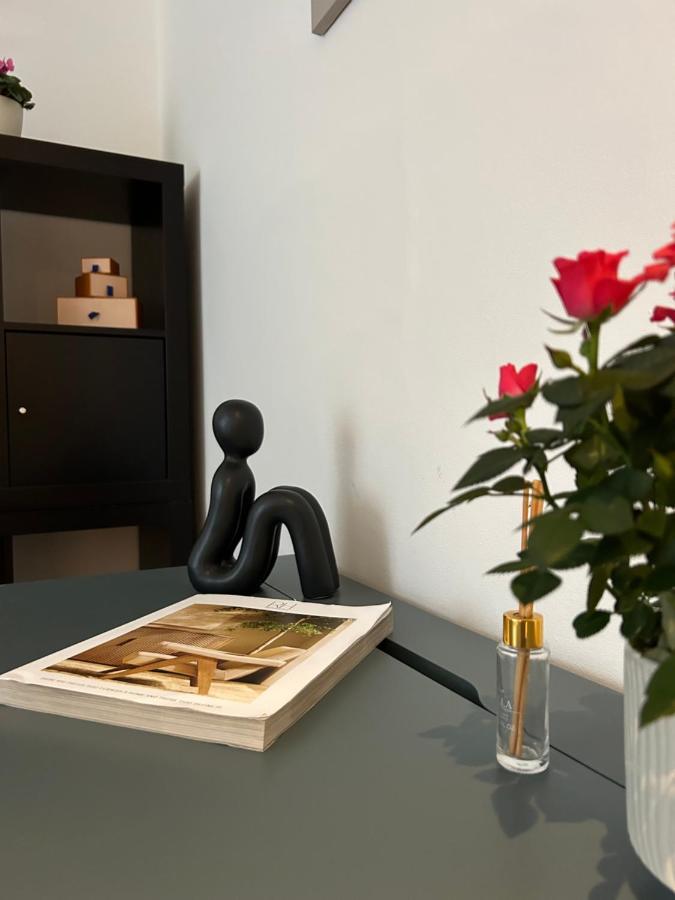 Cozy 2-bedroom Retreat With Modern Amenities Villa London