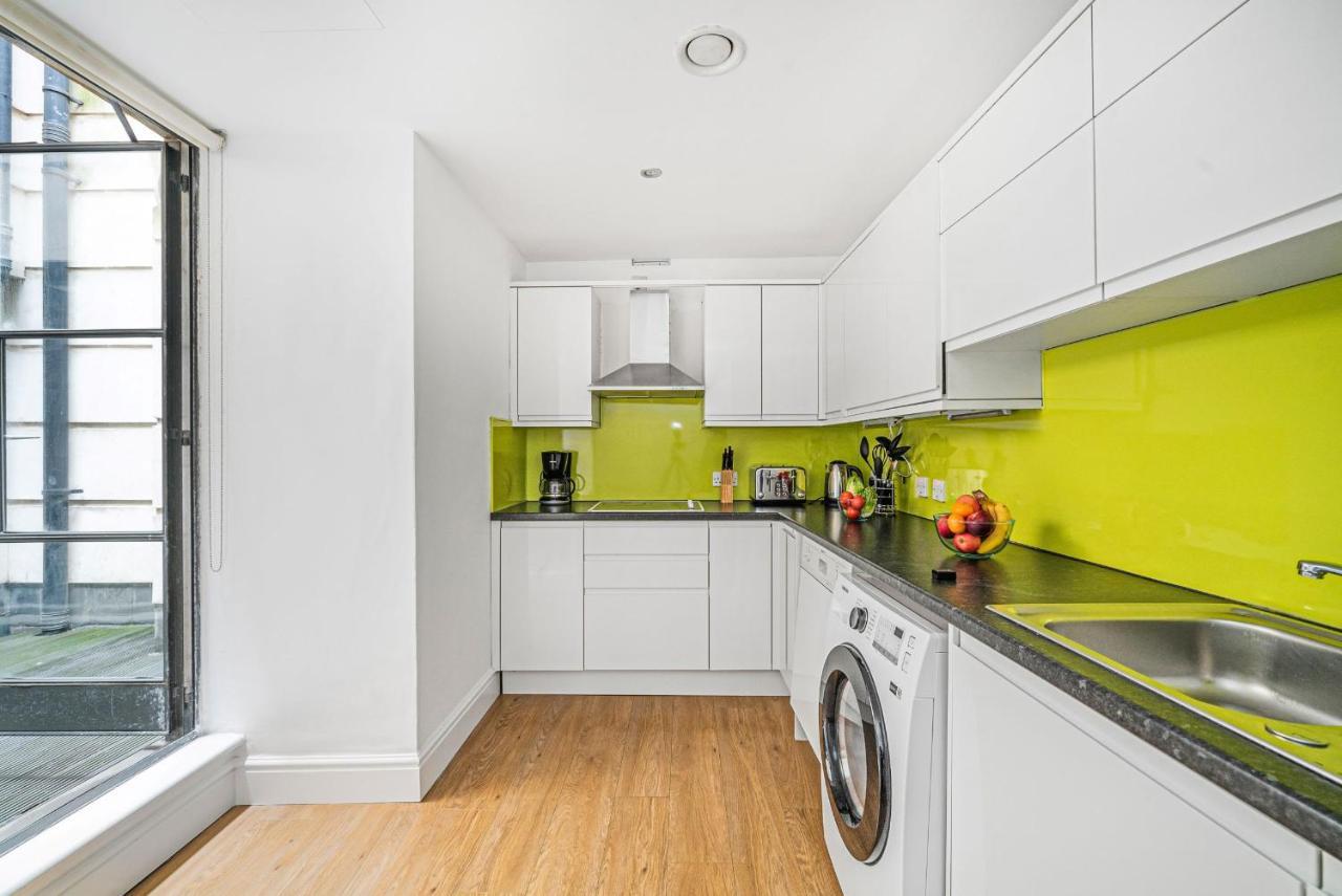 Holborn & With Patio - Cityapartmentstay Apartment London