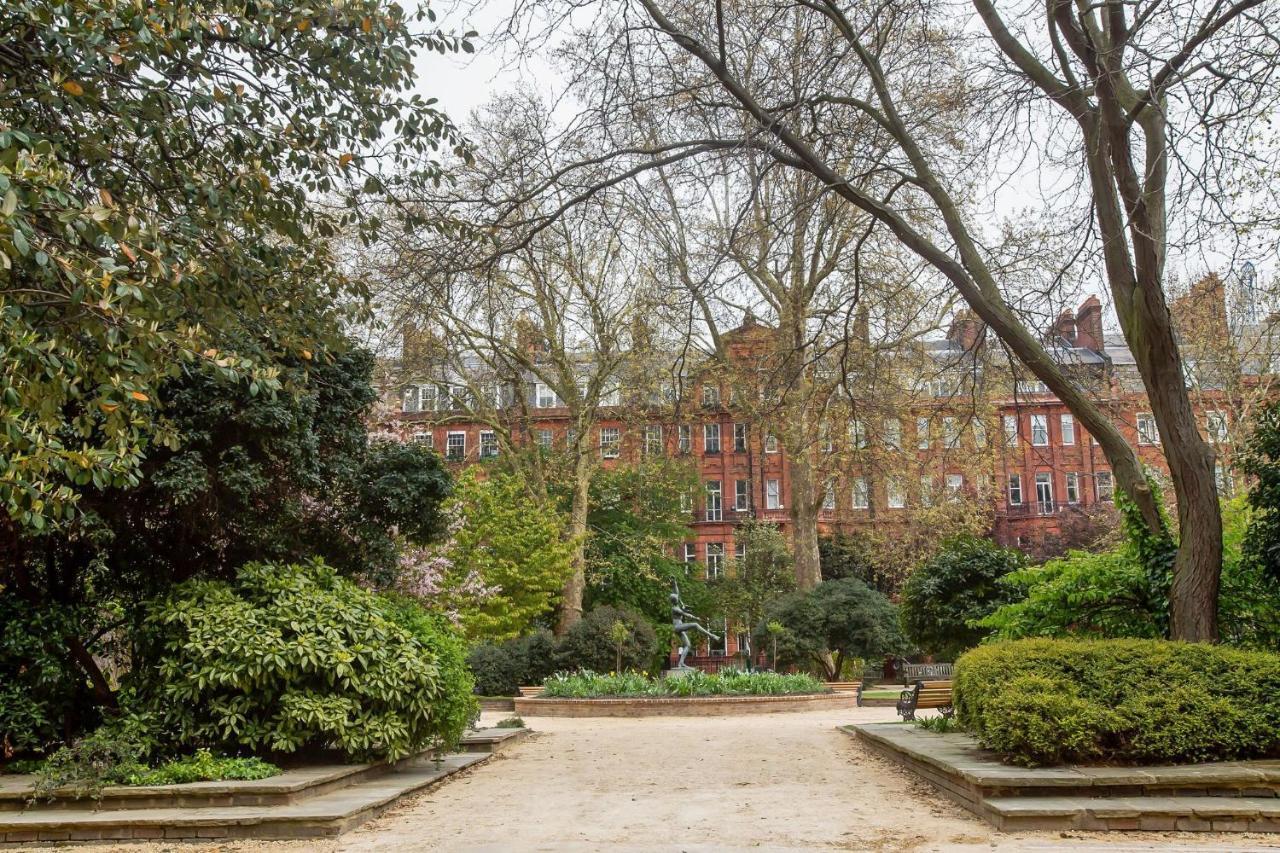 Knightsbridge 3-bed Apartment London