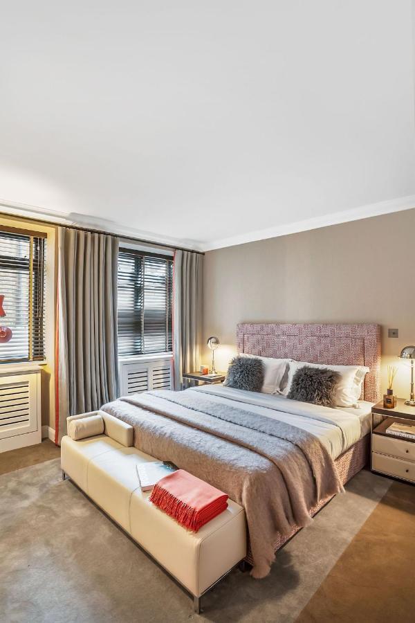 Knightsbridge 3-bed London