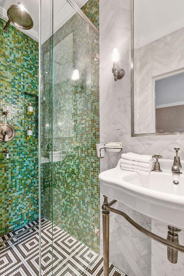 Knightsbridge 3-bed Apartment London