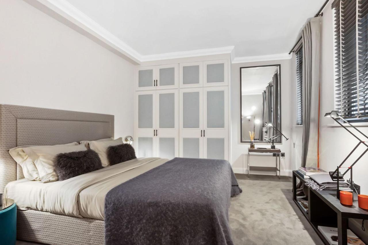 Knightsbridge 3-bed Apartment