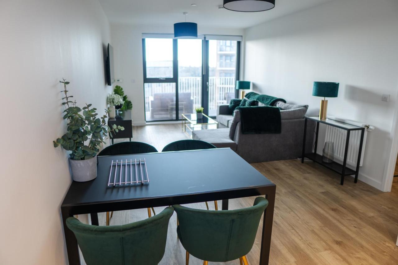 Apartment Luxury, Modern & Cosy 2 Bedroom *