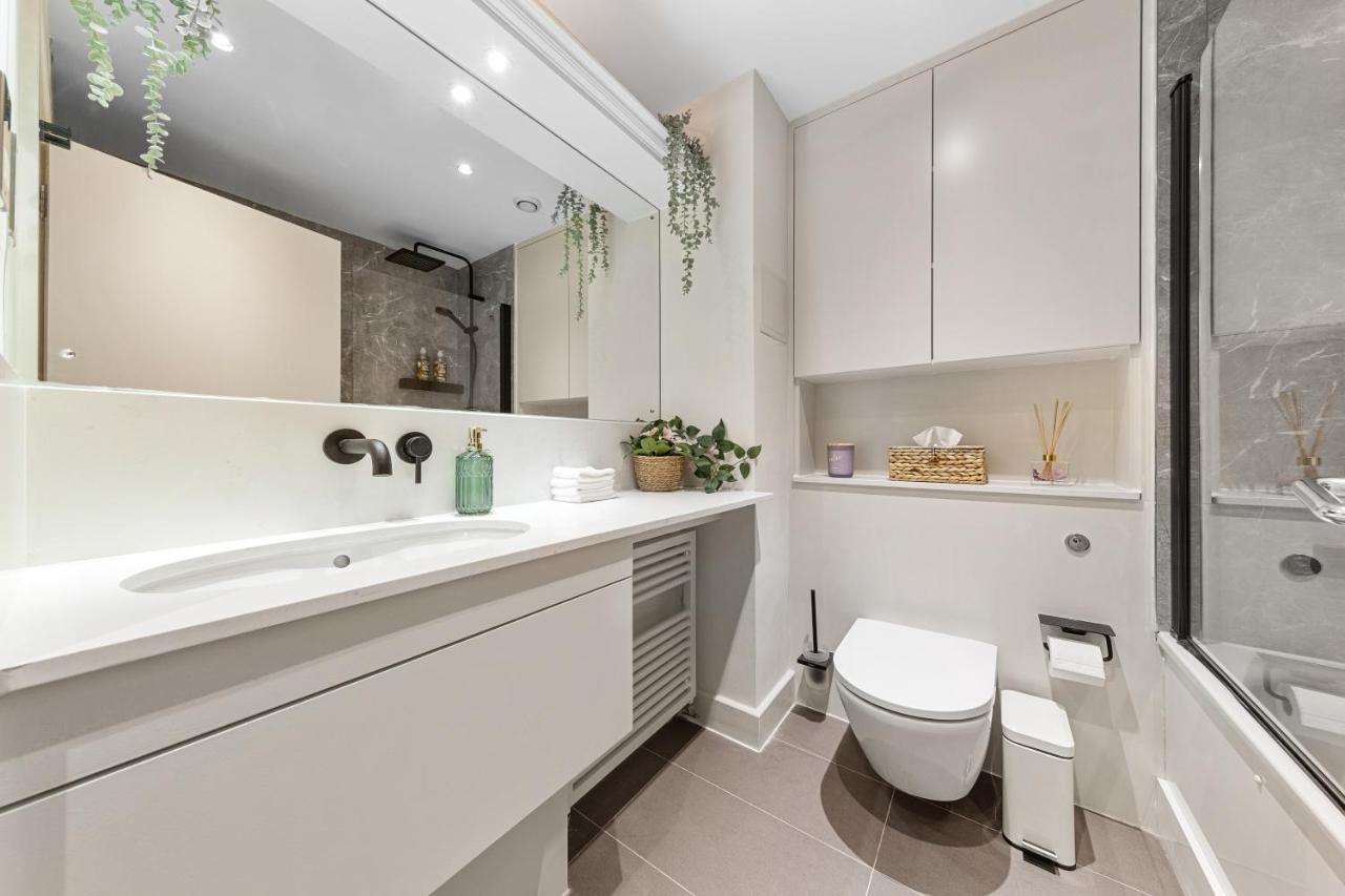Tranquil 2 Bedroom Close To St. Paul's Cathedral Leilighet London