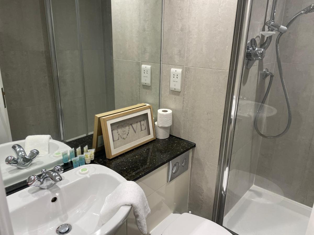 Apartment 1 Bed With Roof Terrace London