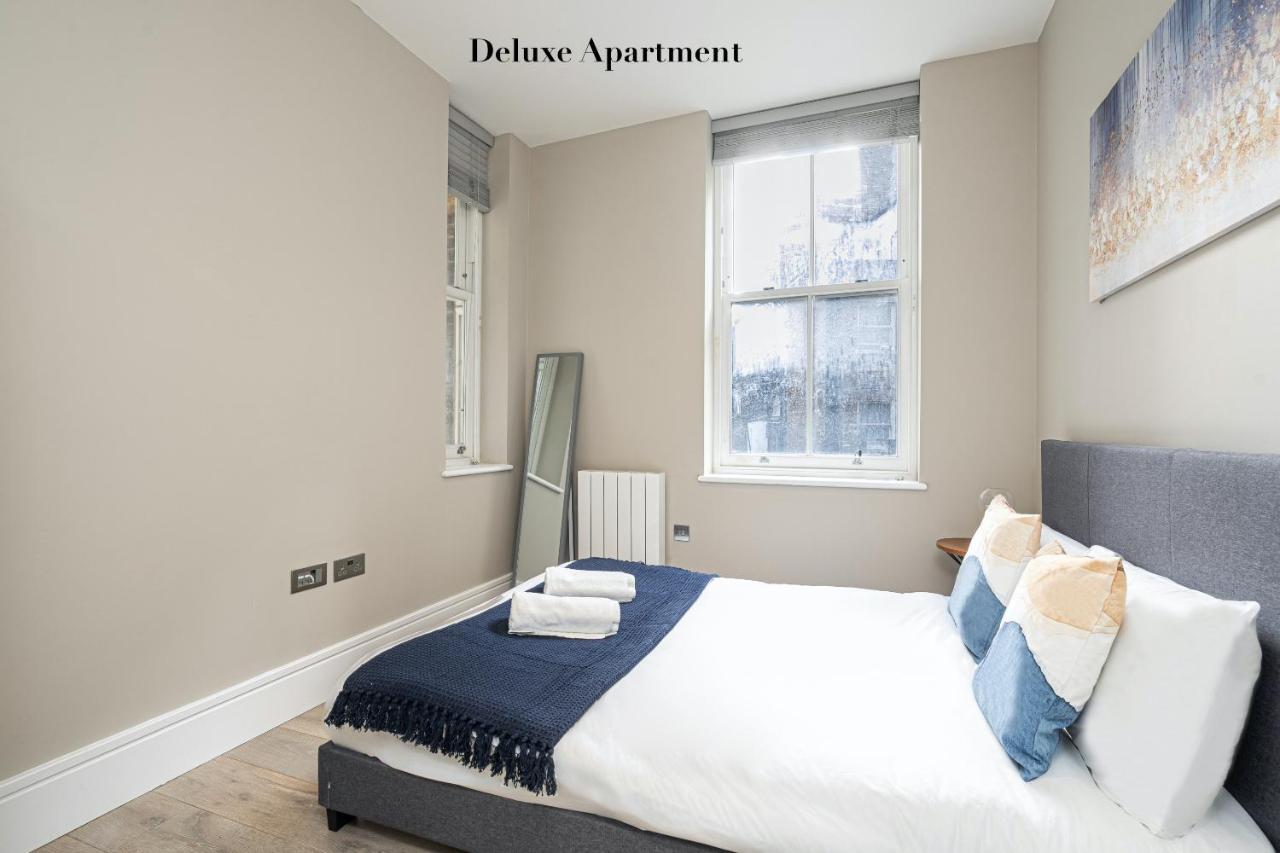 Superb Opposite Edgware Road Station Apartment