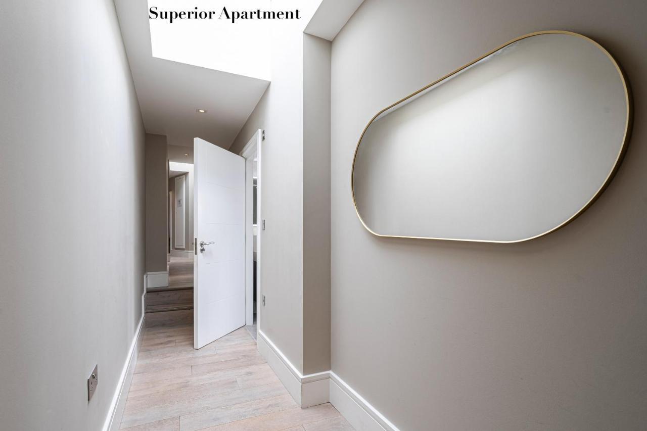 Superb Opposite Edgware Road Station Apartment
