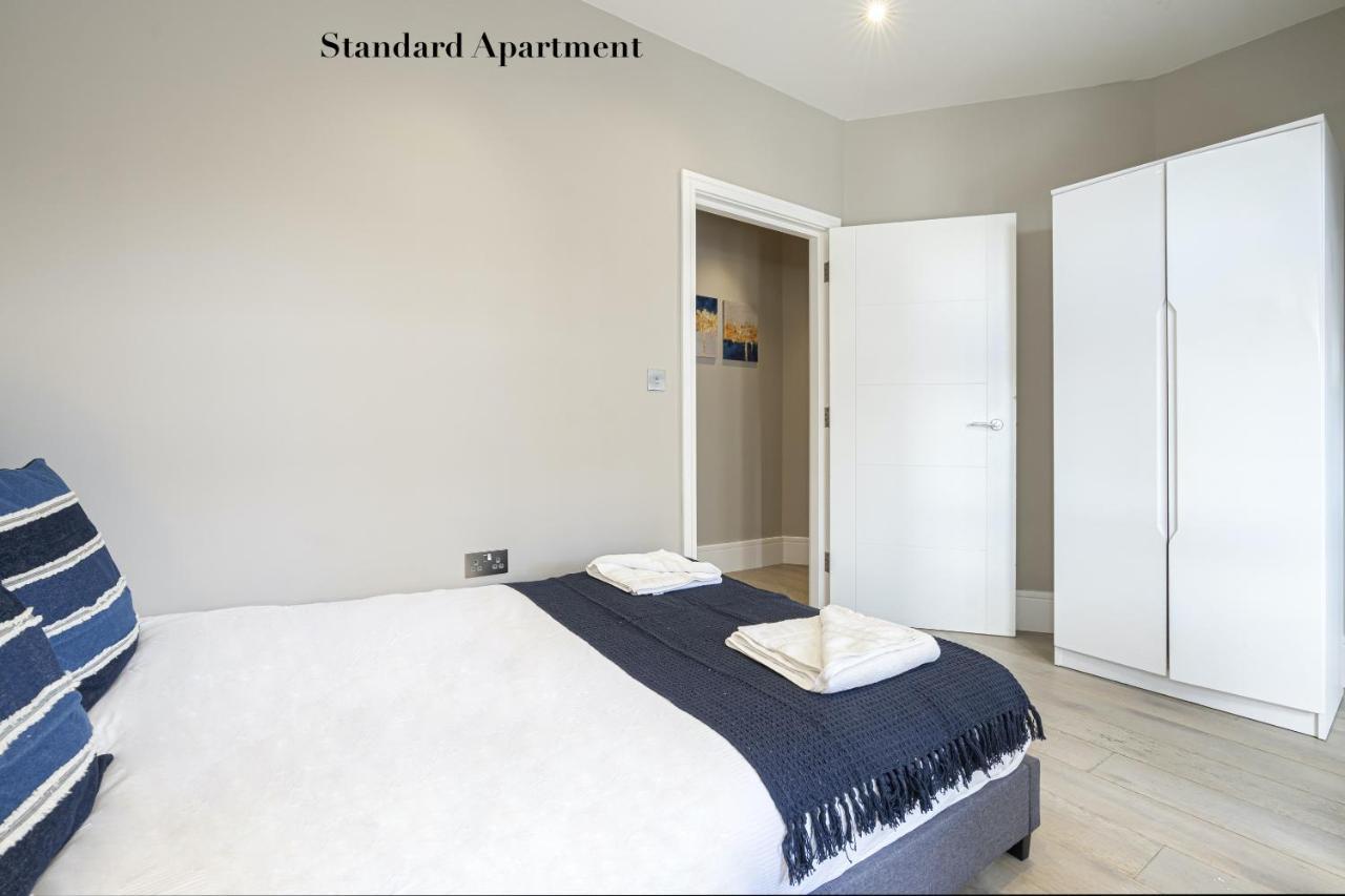 Superb Opposite Edgware Road Station Apartment