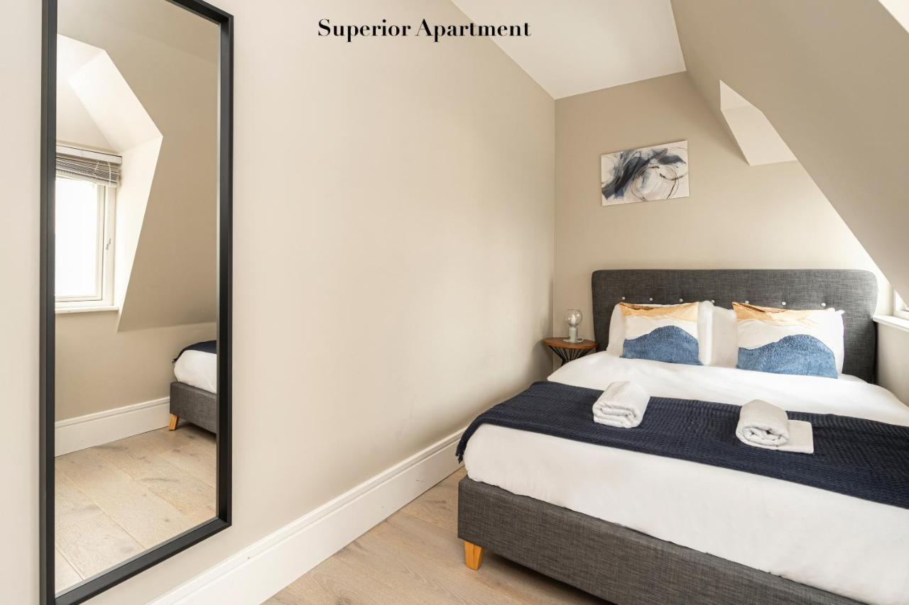 Superb Opposite Edgware Road Station London
