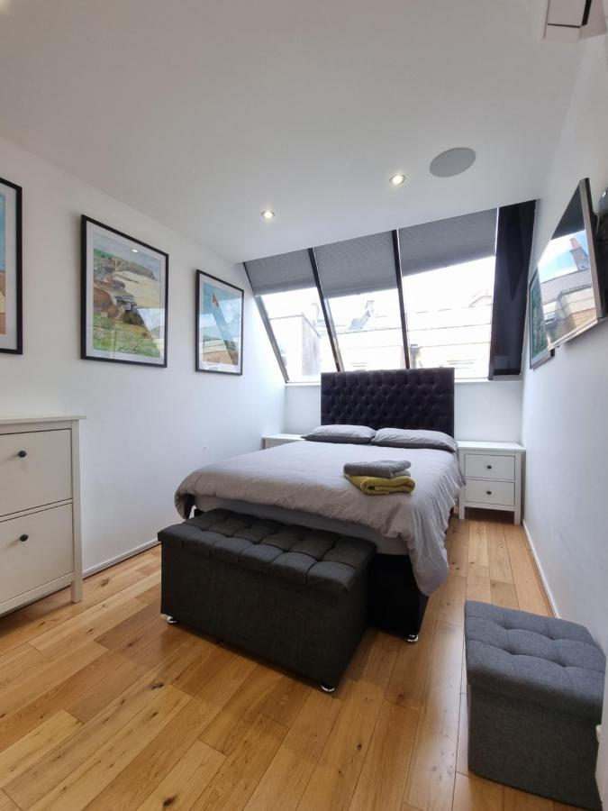 Deluxe Townhouse Zone 1 Brick Lane Ferienhaus