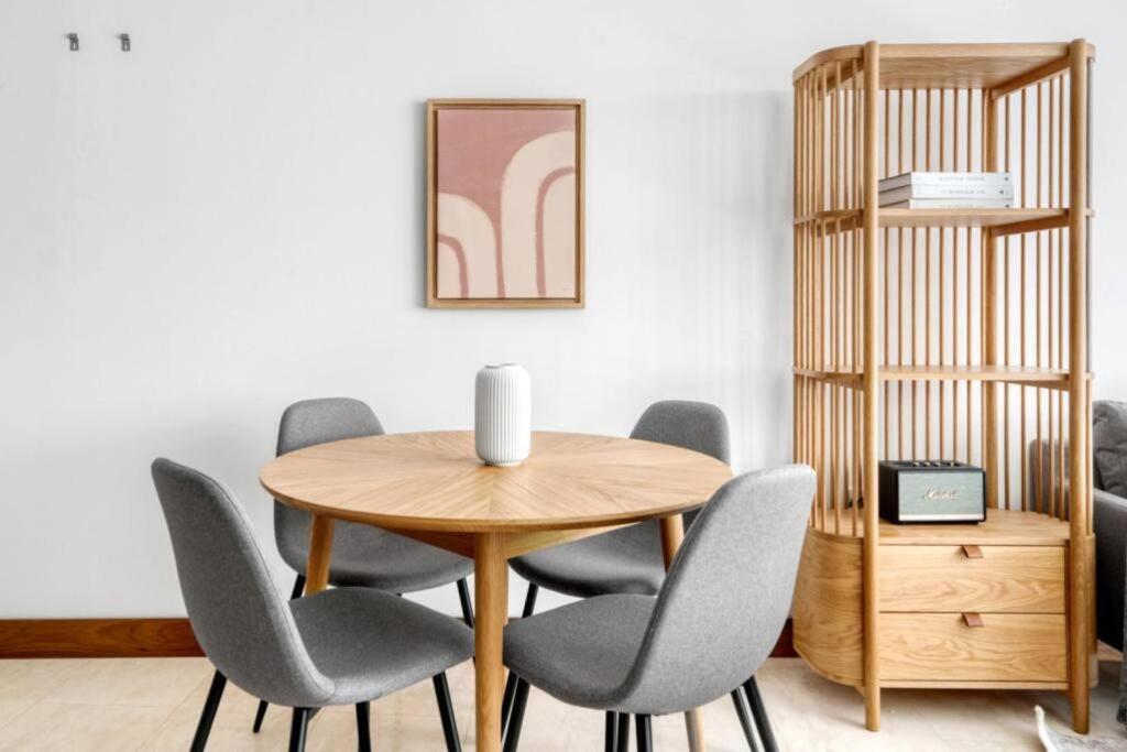 Apartment Exquisite 2 Bed Soho Central Sleeps 6