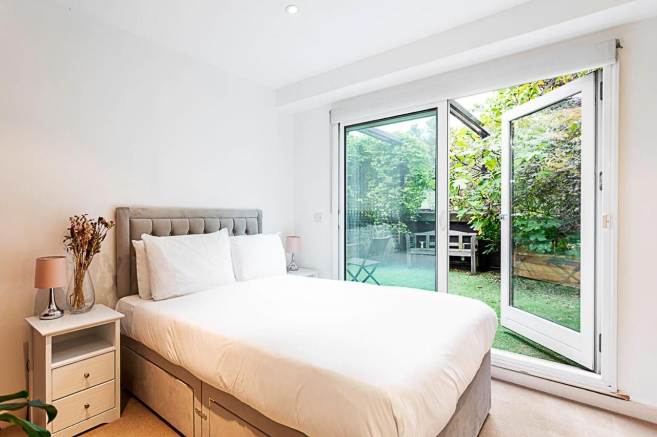 Apartment 3 Bed Luxury Penthouse In Shoreditch London