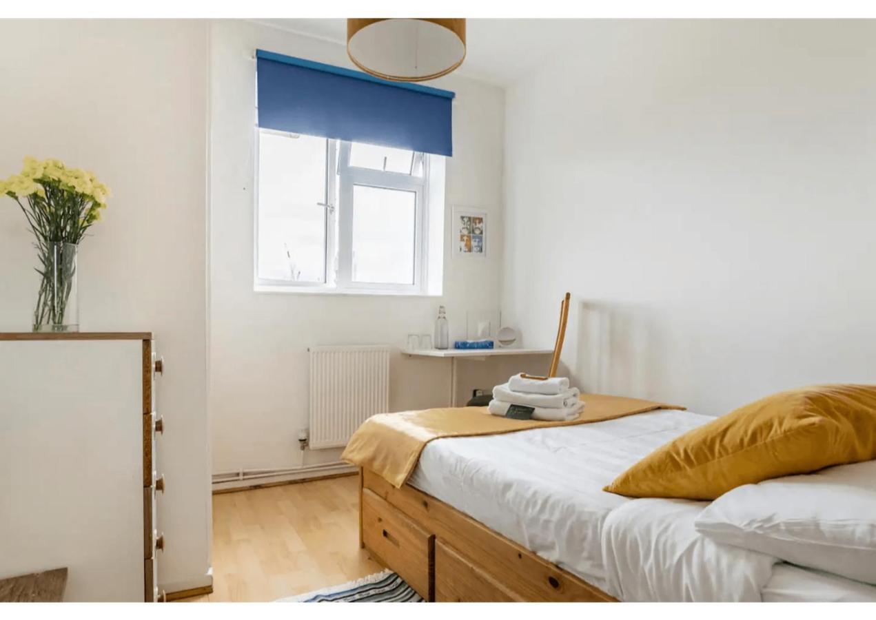 Central Flat-share * London
