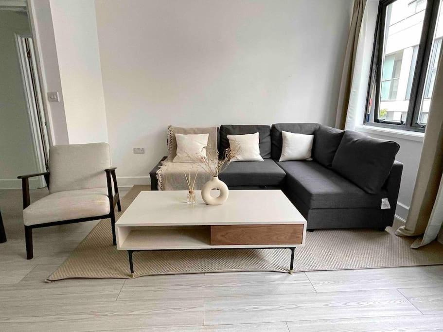 2 Bedroom Modern And Stylish Leilighet