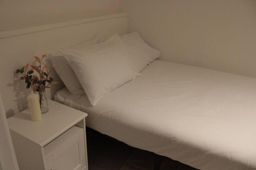 2 Bedroom Modern And Stylish Leilighet *