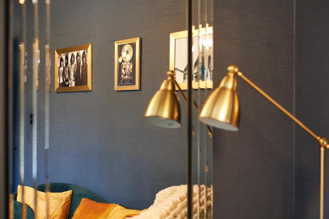 Parea Living - Brixton, Serviced Apartment, Remote Working Apartment *