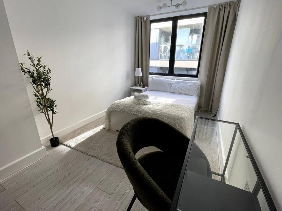 2 Bedroom Modern And Stylish Leilighet London