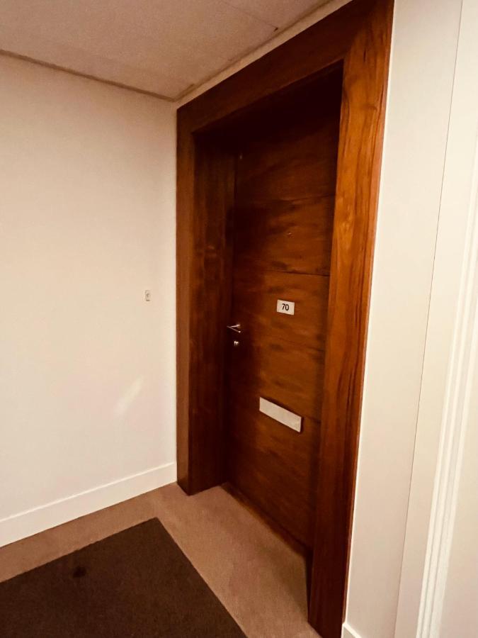 Morden 1 Bed Flat, Napier House, Bromyard Ave Apartment