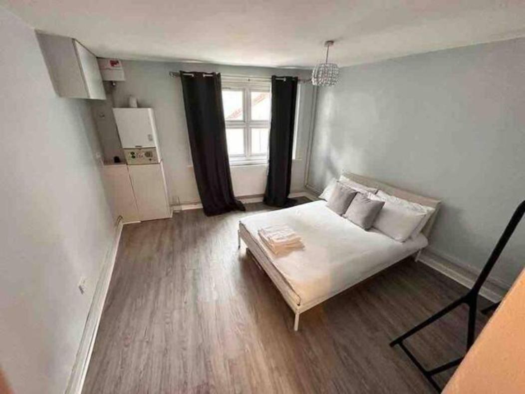 - Near Kings Cross St Pancreas! London