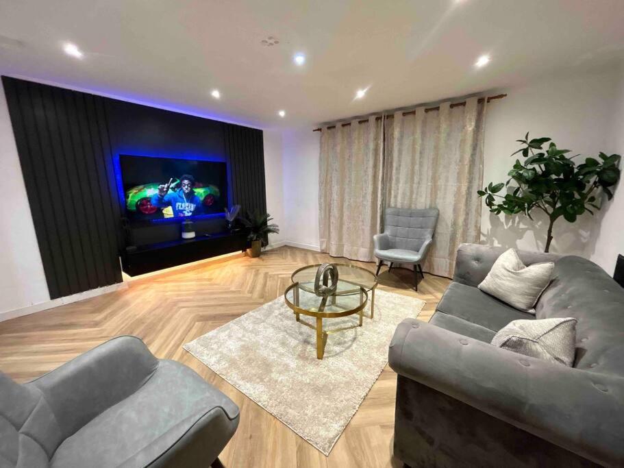 Luxury 3 Bed In Leilighet *