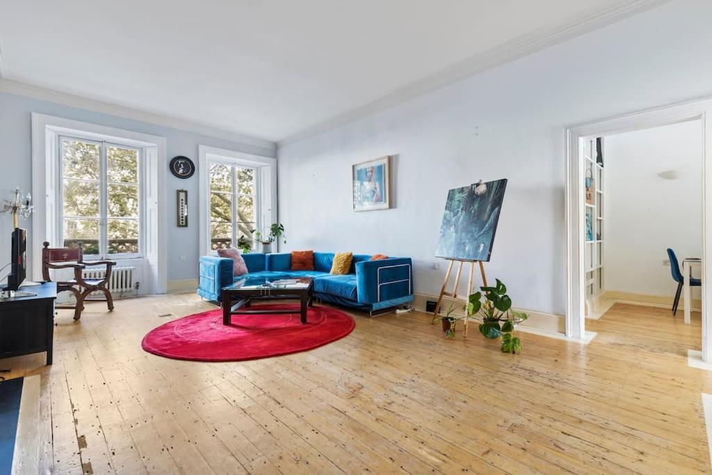 Germaine Greer's Legacy Flat In Hyde Park, Apartment *