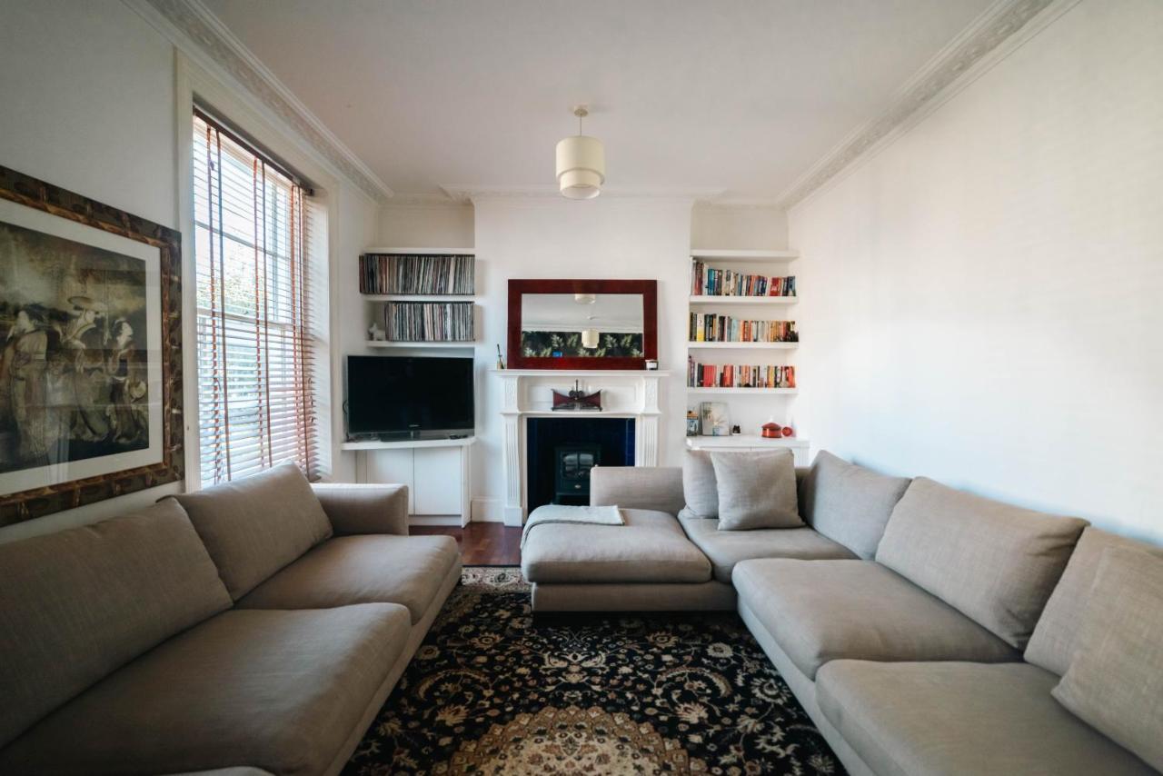 Stylish 2 Bedroom Flat In Camden Town *