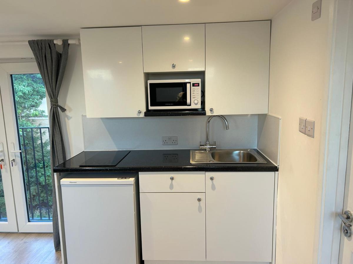Lovely Self Contained Loft - 33as4 * London