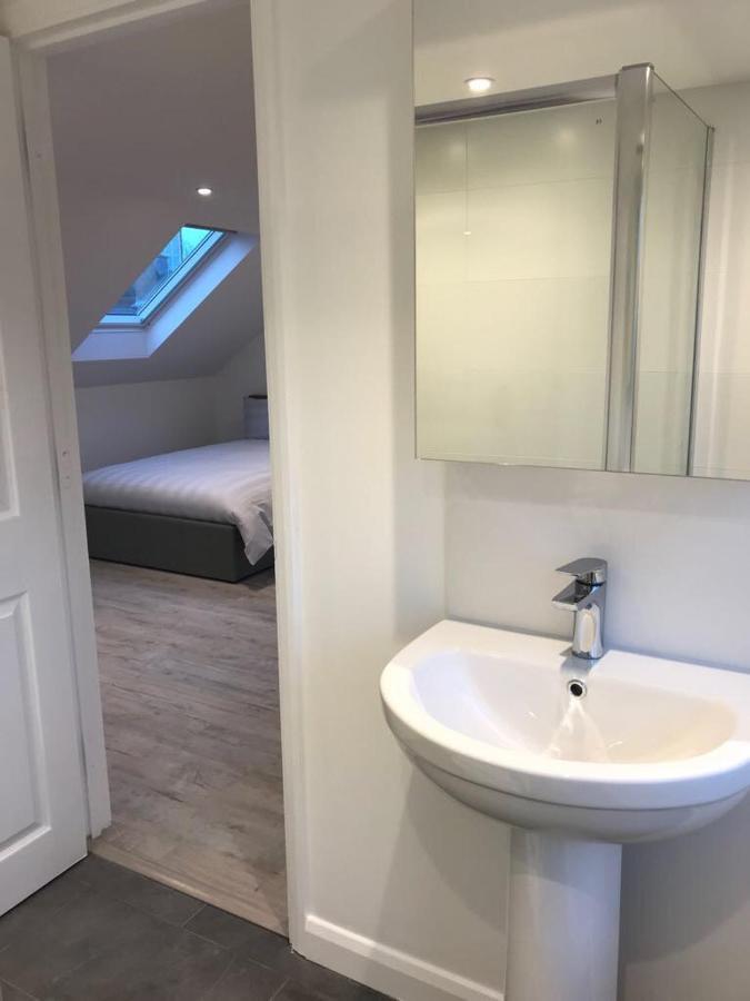 Lovely Self Contained Loft - 33as4 Apartment