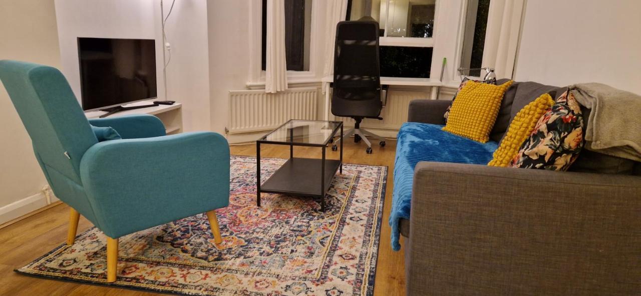 Primrose Hill - Charming, Cosy, 2 Double Bedrooms Londres
