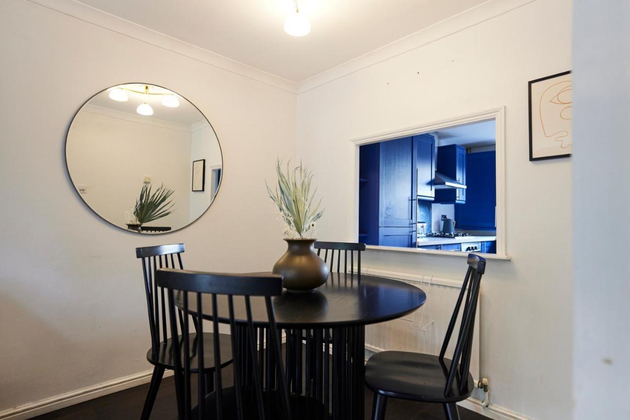 Apartment The Chiswick Escape - Lovely 2bdr House With Garden *