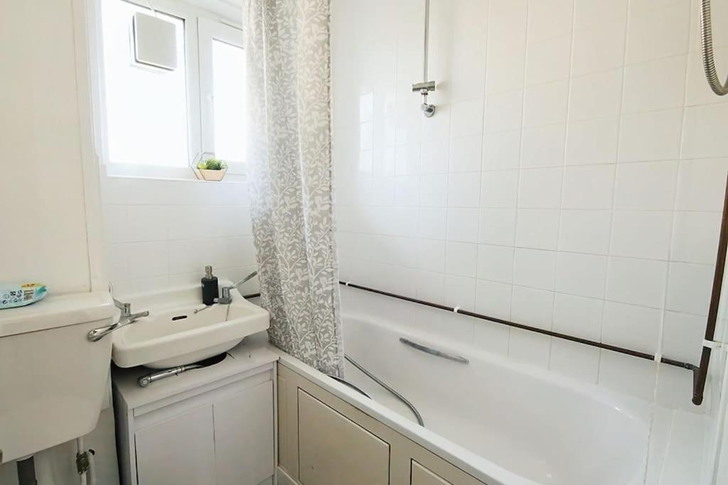 Comfy 1br Flat V Close To Euston And Regent's Park * London