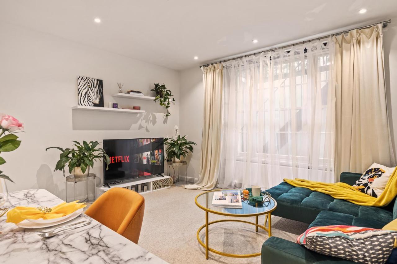 Hyde Park Luxury Two-bedroom With Patio Apartamento *