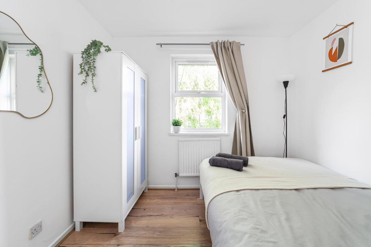 Arte Stays: Bright 3-bedroom House With Garden In Haggerston Holiday home *