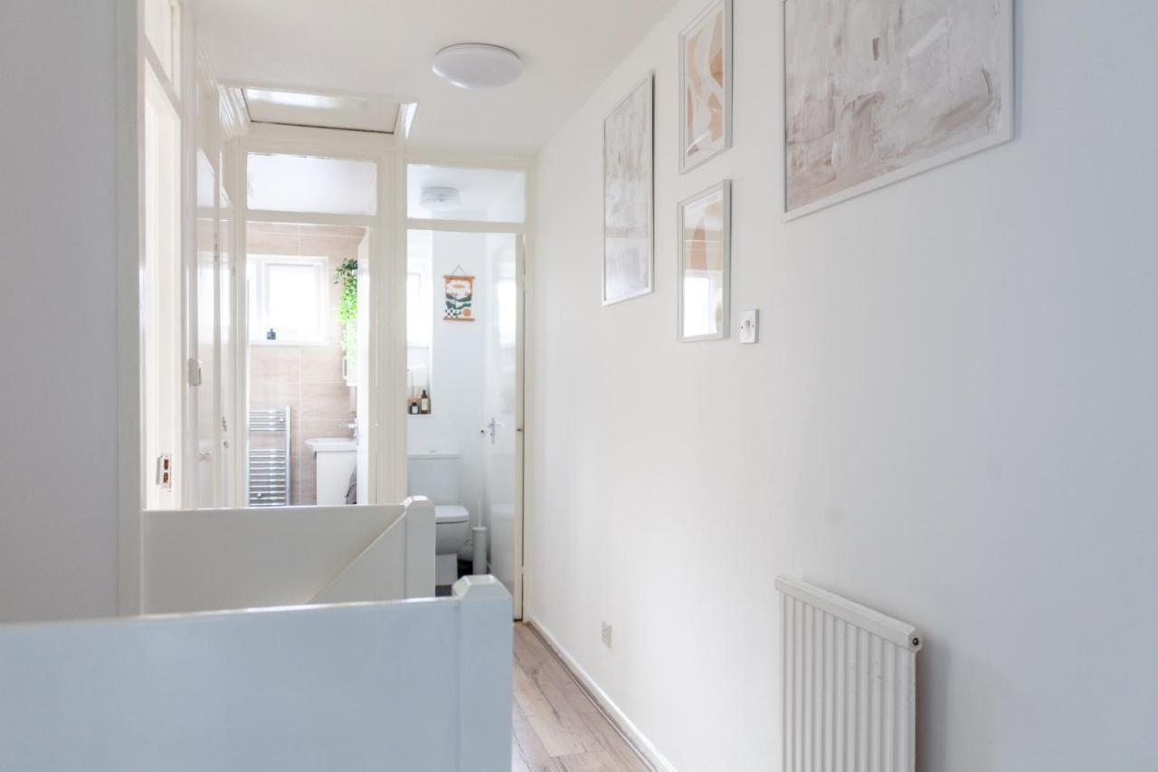 Arte Stays: Bright 3-bedroom House With Garden In Haggerston