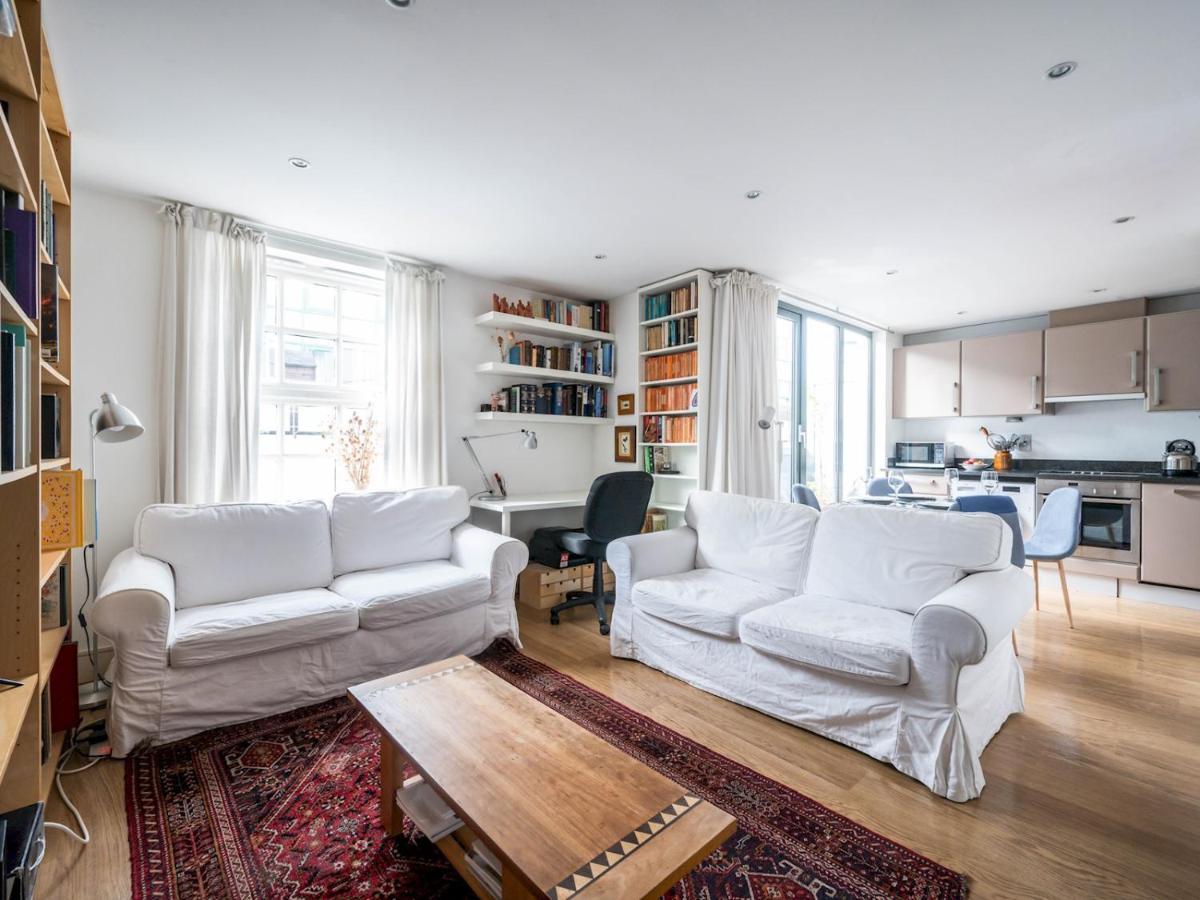 Leilighet Cosy And Spacious Flat Near Bridge