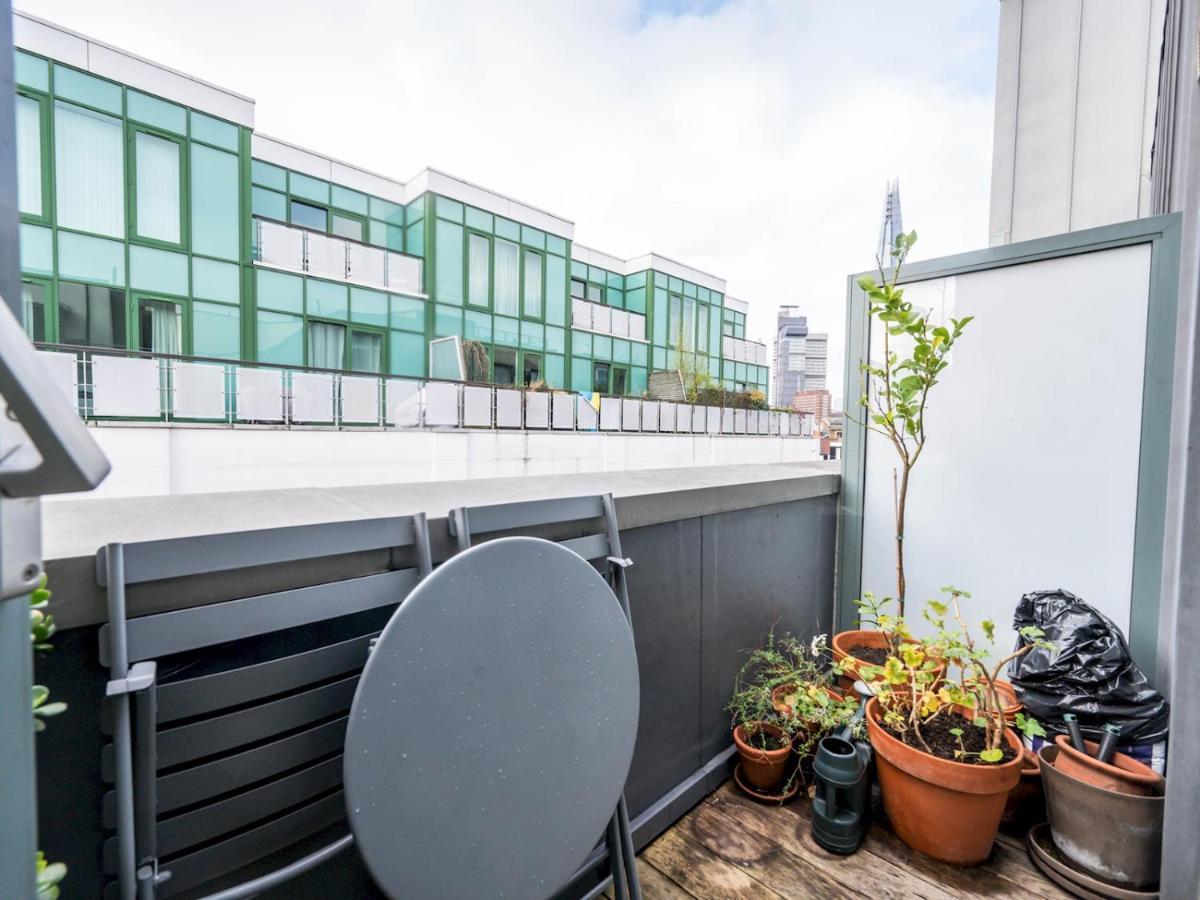 Leilighet Cosy And Spacious Flat Near Bridge *