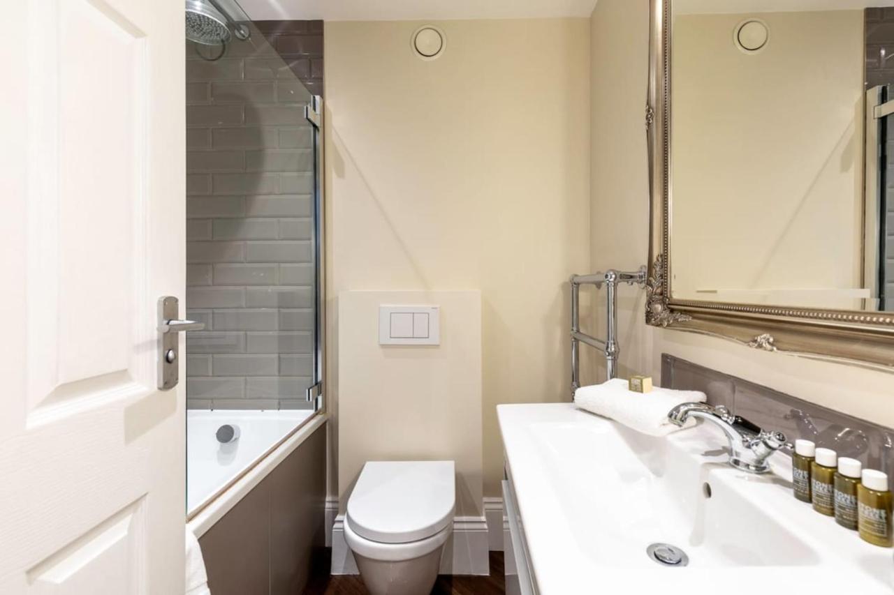 2-br For 6 In Covent Garden With Ac London