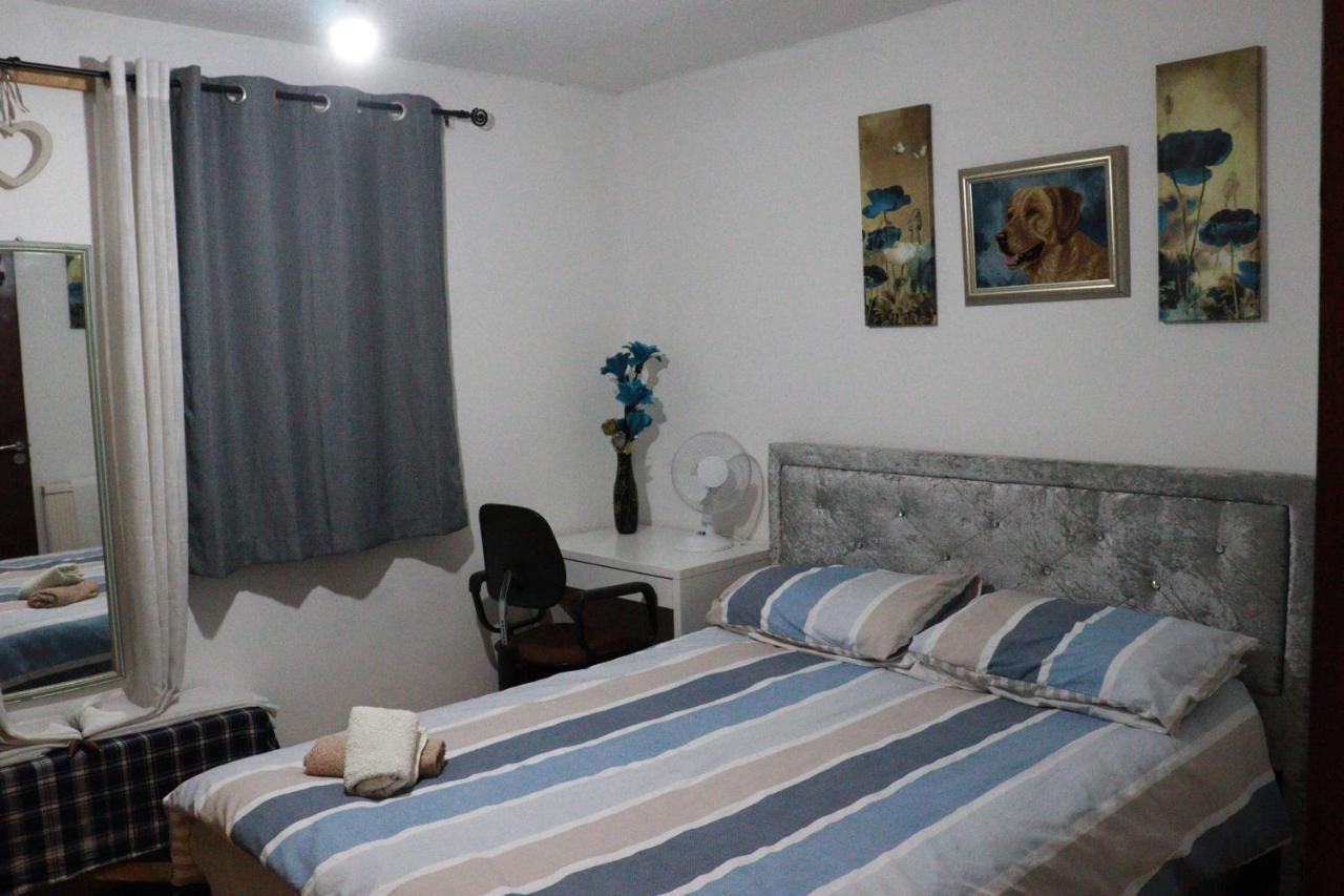 Holiday home Comfortable 2-bed House In Zone 2