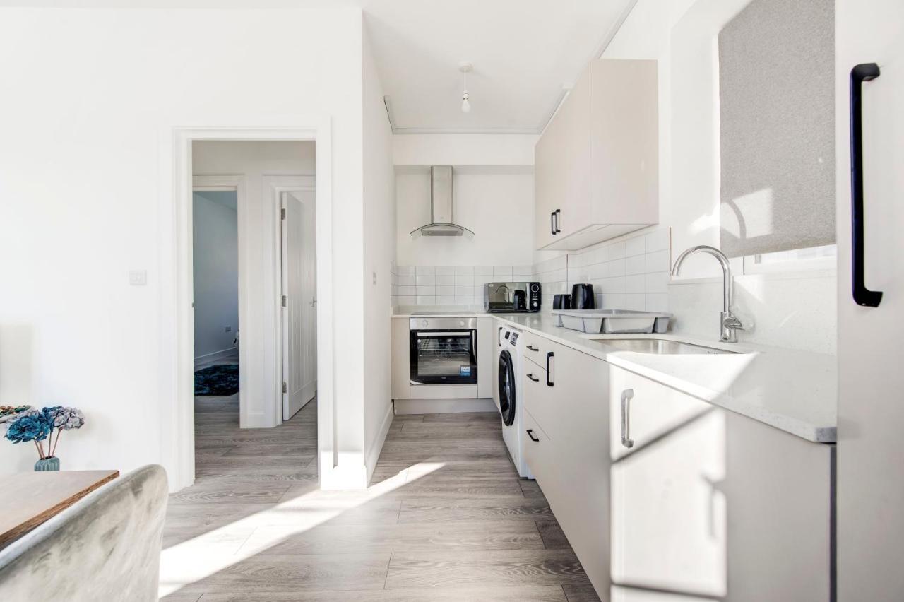 Leilighet 2 Bedroom With Large And Wi-fi London