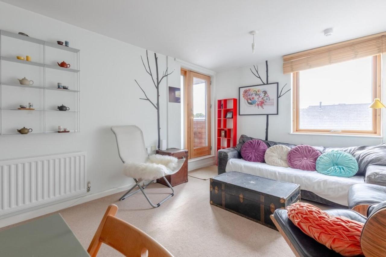 Warm & Inviting 1bedroom Flat With Patio Camden Town! Apartment London
