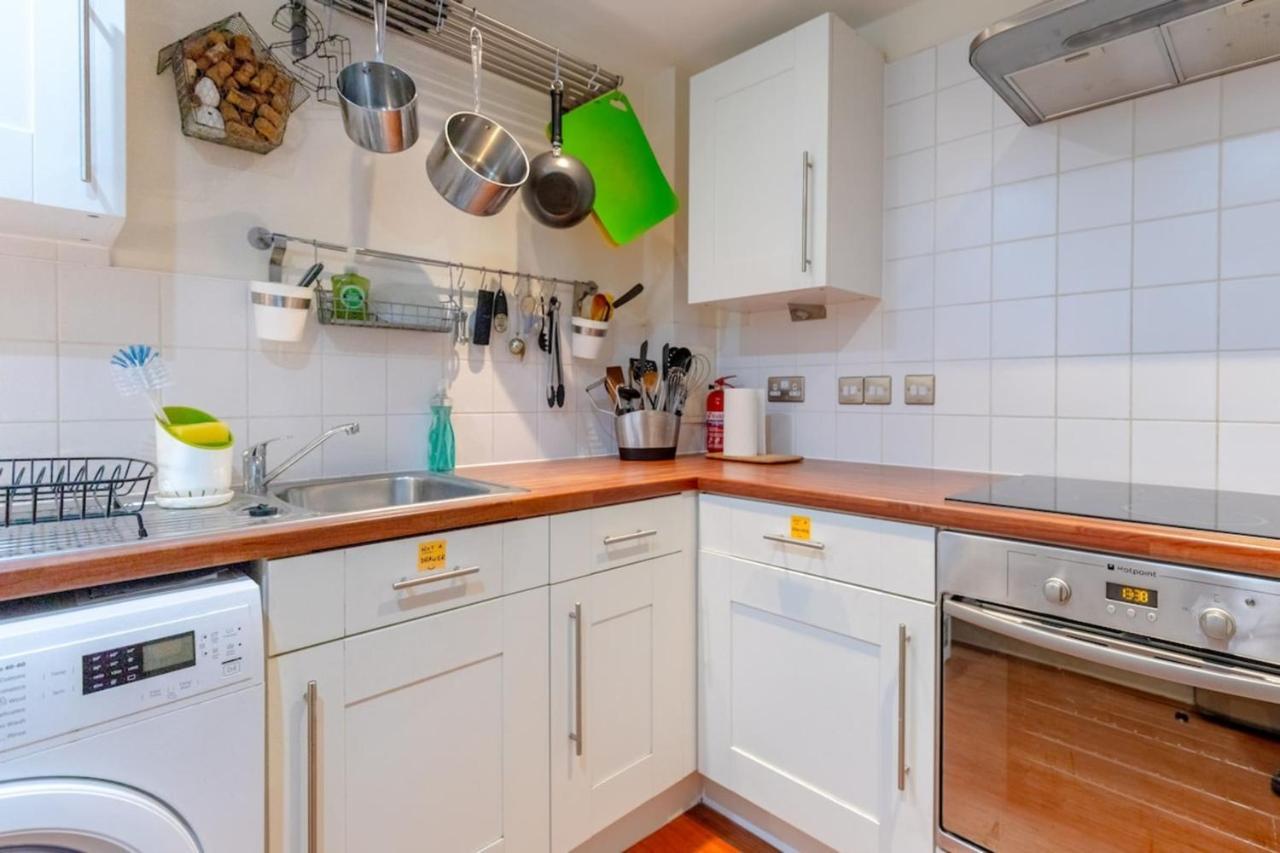 Warm & Inviting 1bedroom Flat With Patio Camden Town! London