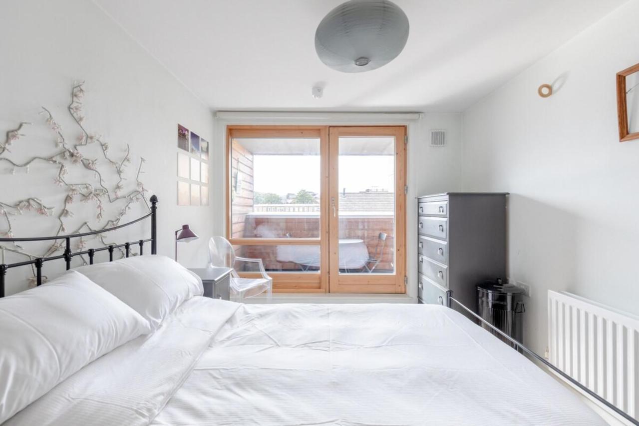 Warm & Inviting 1bedroom Flat With Patio Camden Town! * London