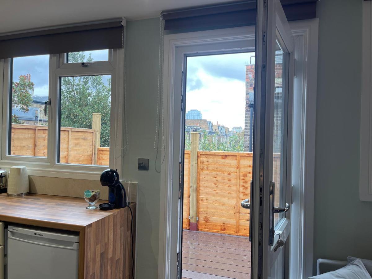 Cosy Flat With Balcony In Heart Of Leilighet *