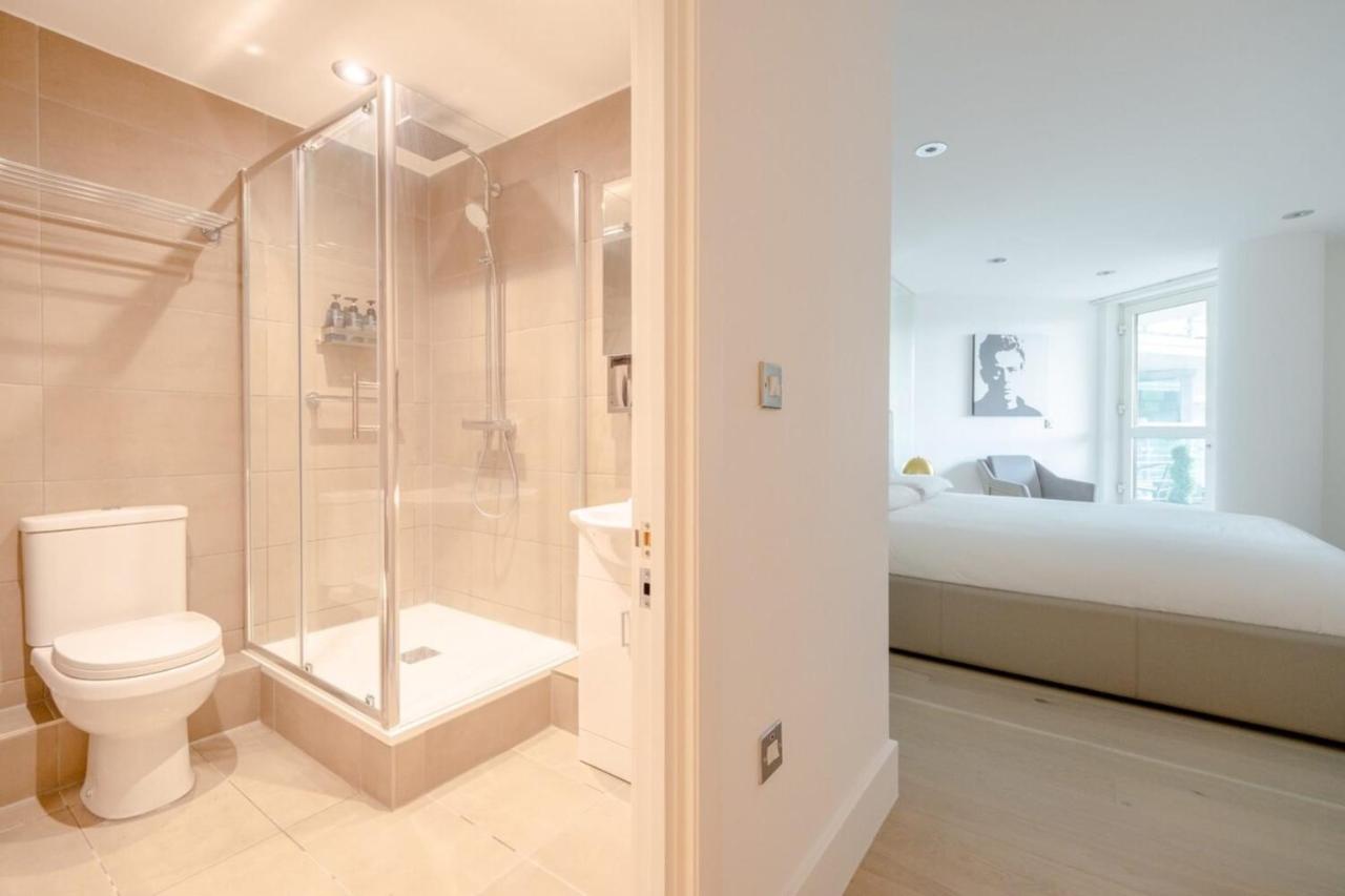 2bd Flat W River View Balcony - Vauxhall!