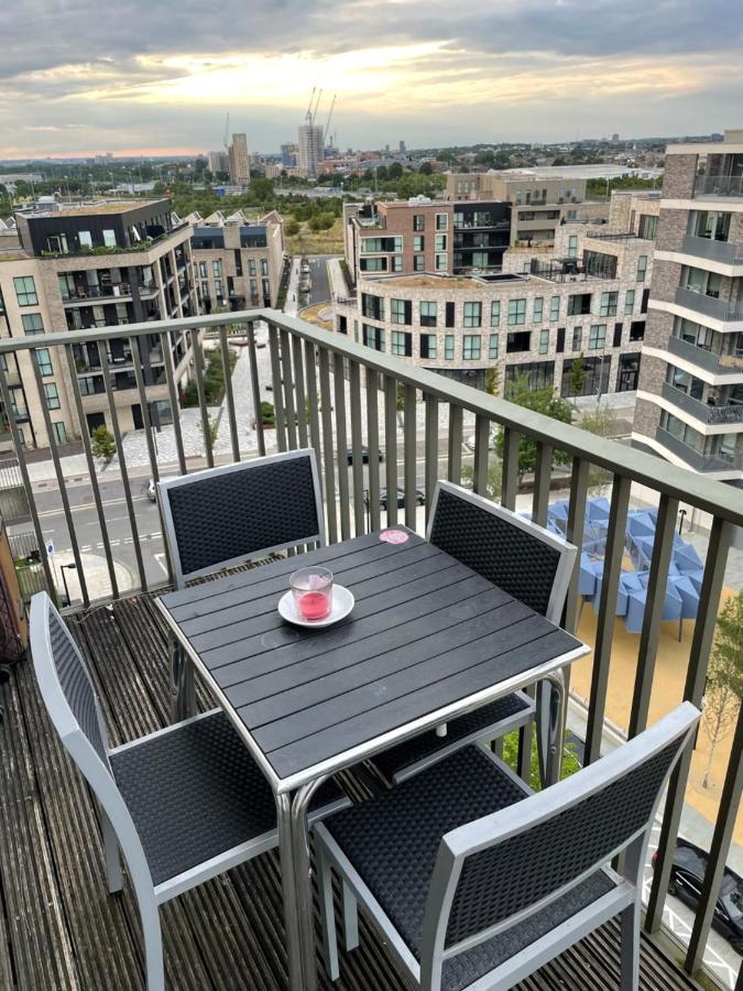 Privatunterkunft Luxury En-suite Olympic Village In Shared London