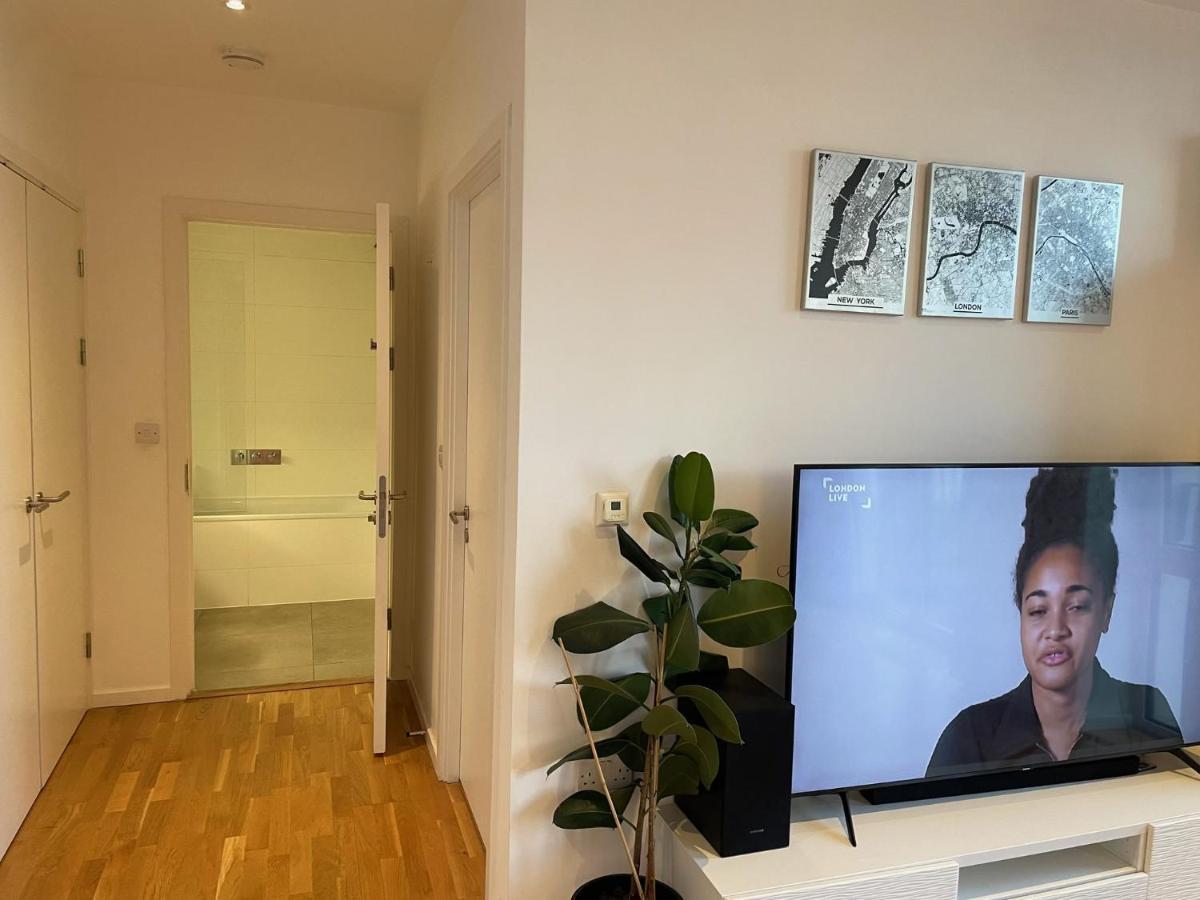 Privatunterkunft Luxury En-suite Olympic Village In Shared