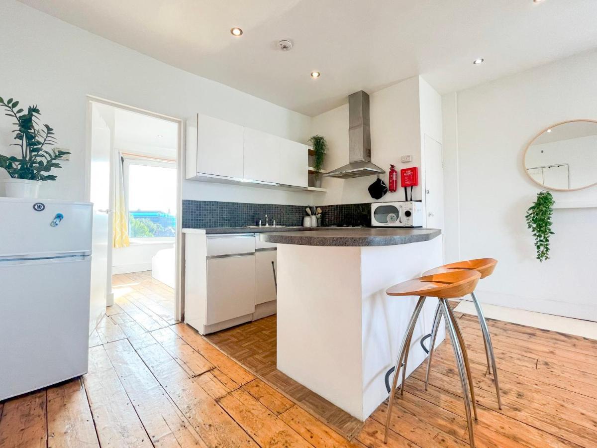 Apartment Stylish Flat Near Westfield & O2 Shepherd's Bush *
