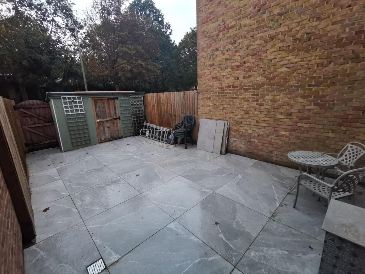 Free Parking - 4 Bed - 3 Bath - Sofa Bed - Digital Lock Entry *