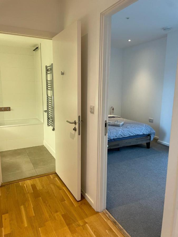 Privatunterkunft Luxury En-suite Olympic Village In Shared